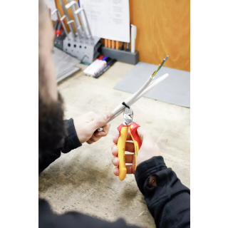 Z12106.180.43463 PROFESSIONAL ELECTRIC DIAGONAL CUTTER 180MM